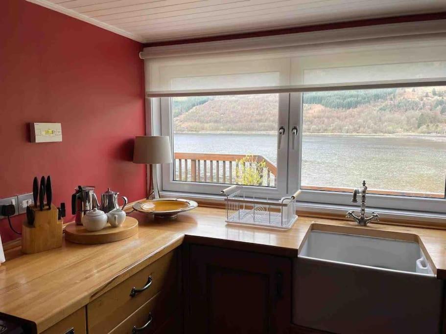 Viking Cottage Arrochar Buitenkant foto